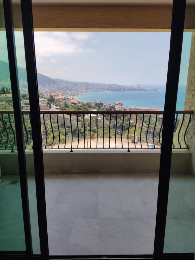 Adma Blue Screen Jounieh Exterior photo