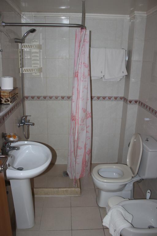 Adma Blue Screen Jounieh Room photo