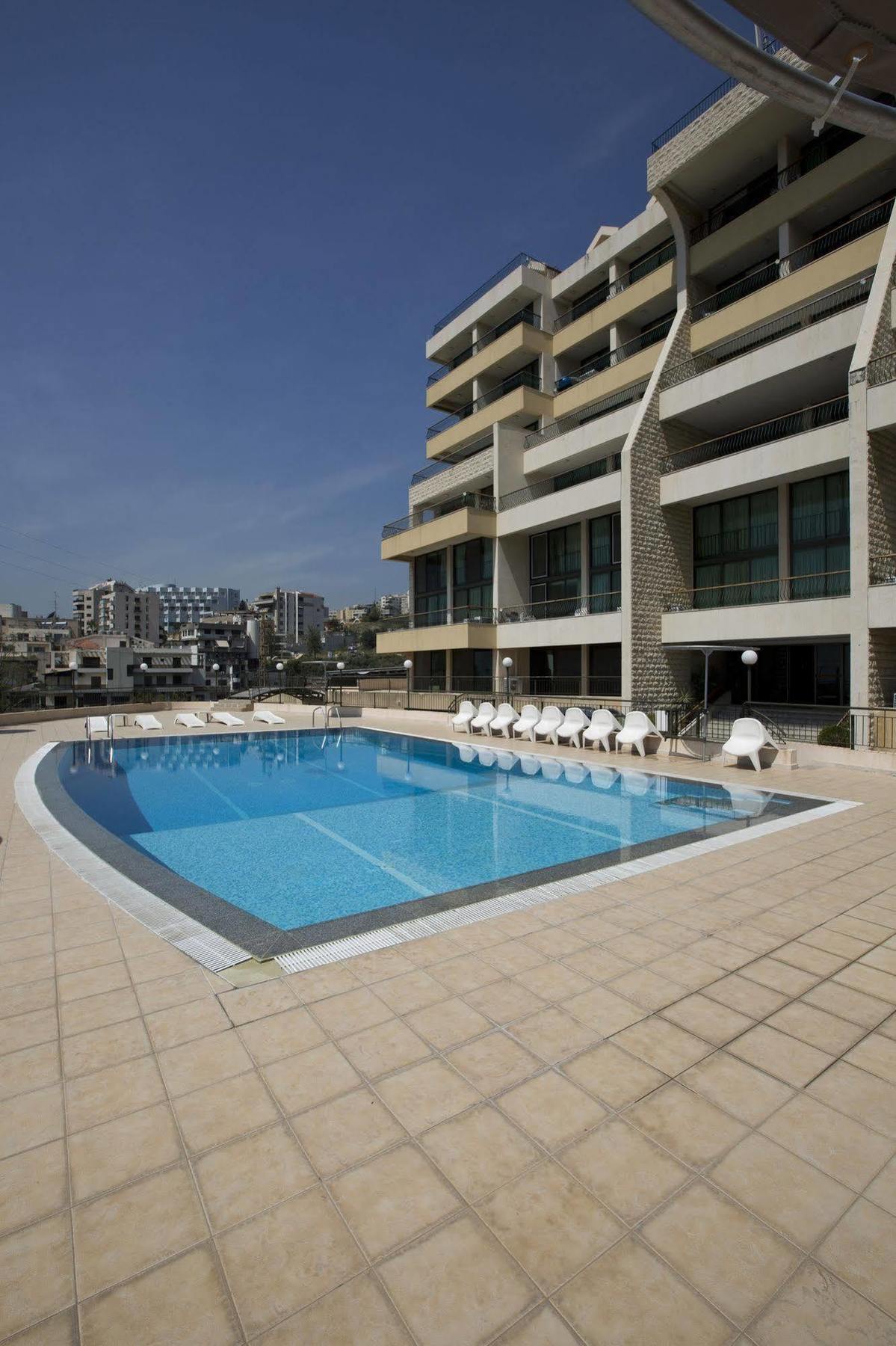 Adma Blue Screen Jounieh Exterior photo